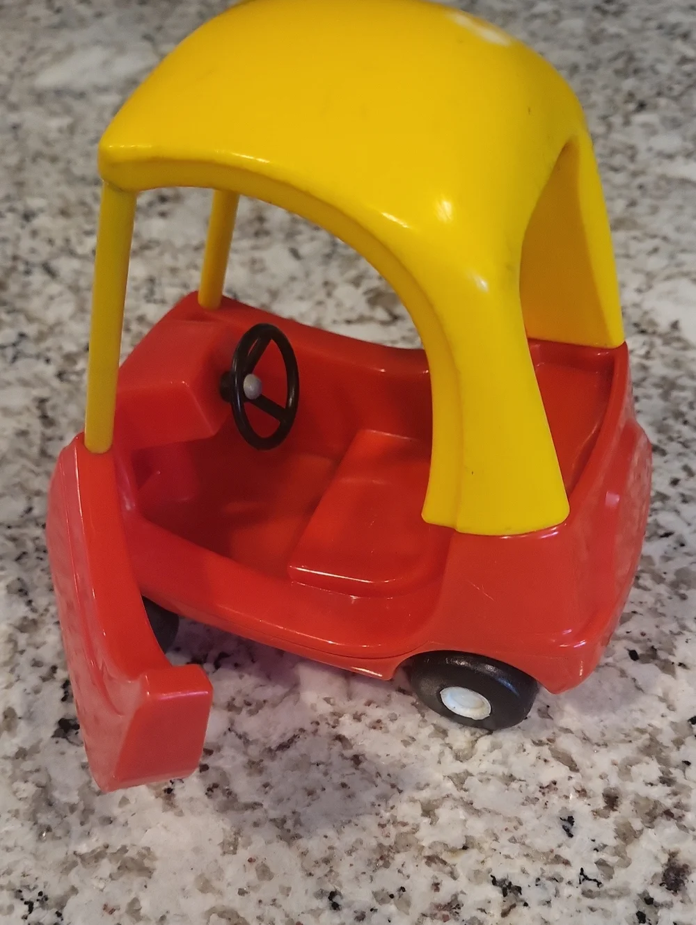 Mini Little Tikes Cozy Coupe Car